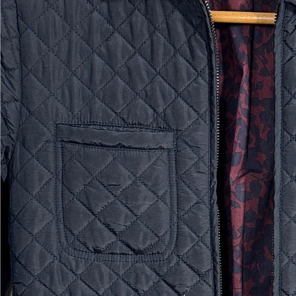Hobbs London quilted jacket, navy, floral lining, size 6, classic, preppy, fall - Picture 2 of 14